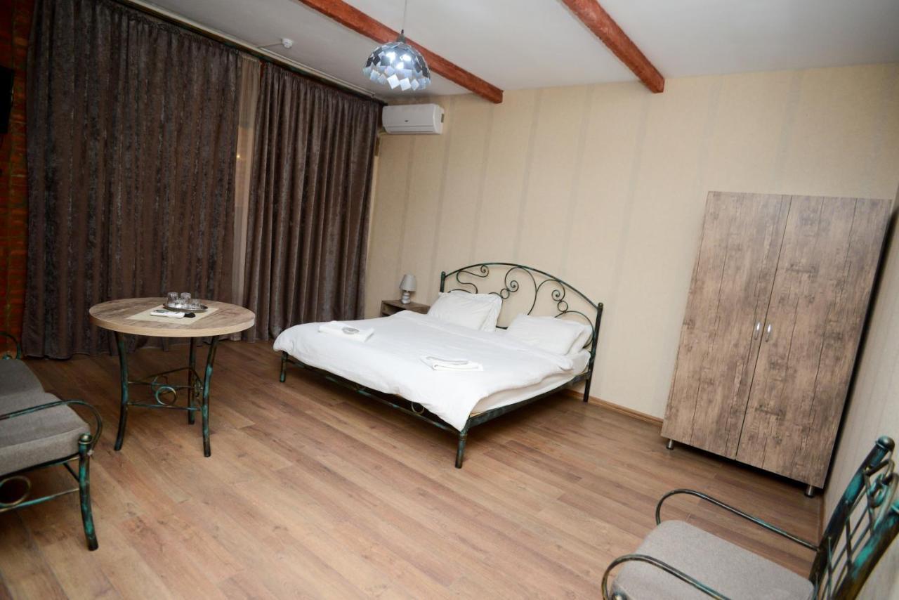 Hotel Ragnar Tbilisi Exterior photo