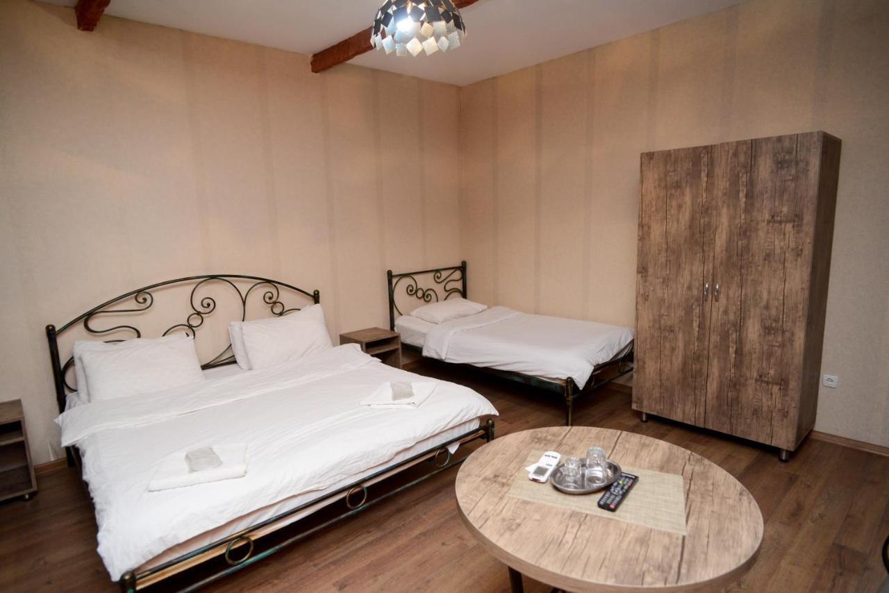 Hotel Ragnar Tbilisi Exterior photo